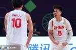 媒体人：男篮终于以正面形象喜提热搜榜首 我们就该做亚洲最强队